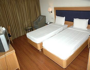 فندق حيدر أبادفي  Rukmini Riviera المظهر الخارجي الصورة
